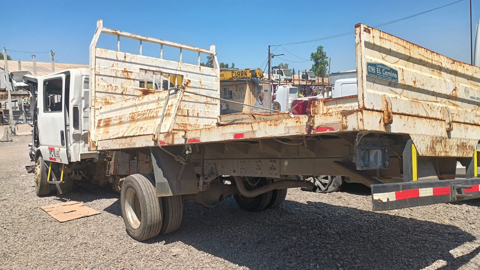 CARROCERíA FRIGORíFICA Chevrolet NPR 816 2015  USADA  EN DESARME